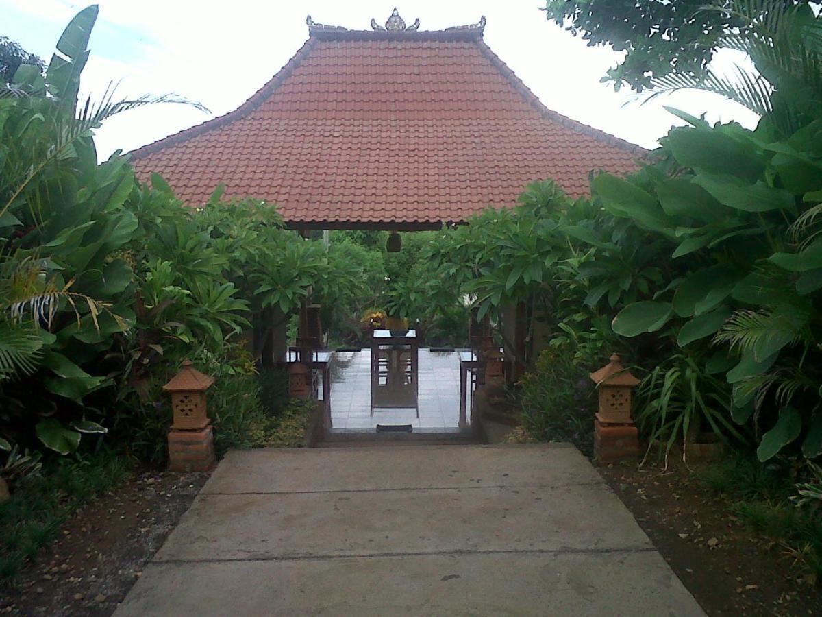 Eliska Sari Bungalows Sumberkima Pemuteran Exteriör bild