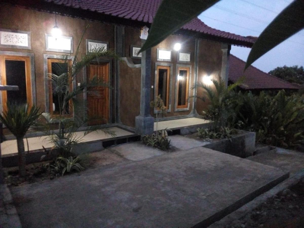 Eliska Sari Bungalows Sumberkima Pemuteran Exteriör bild